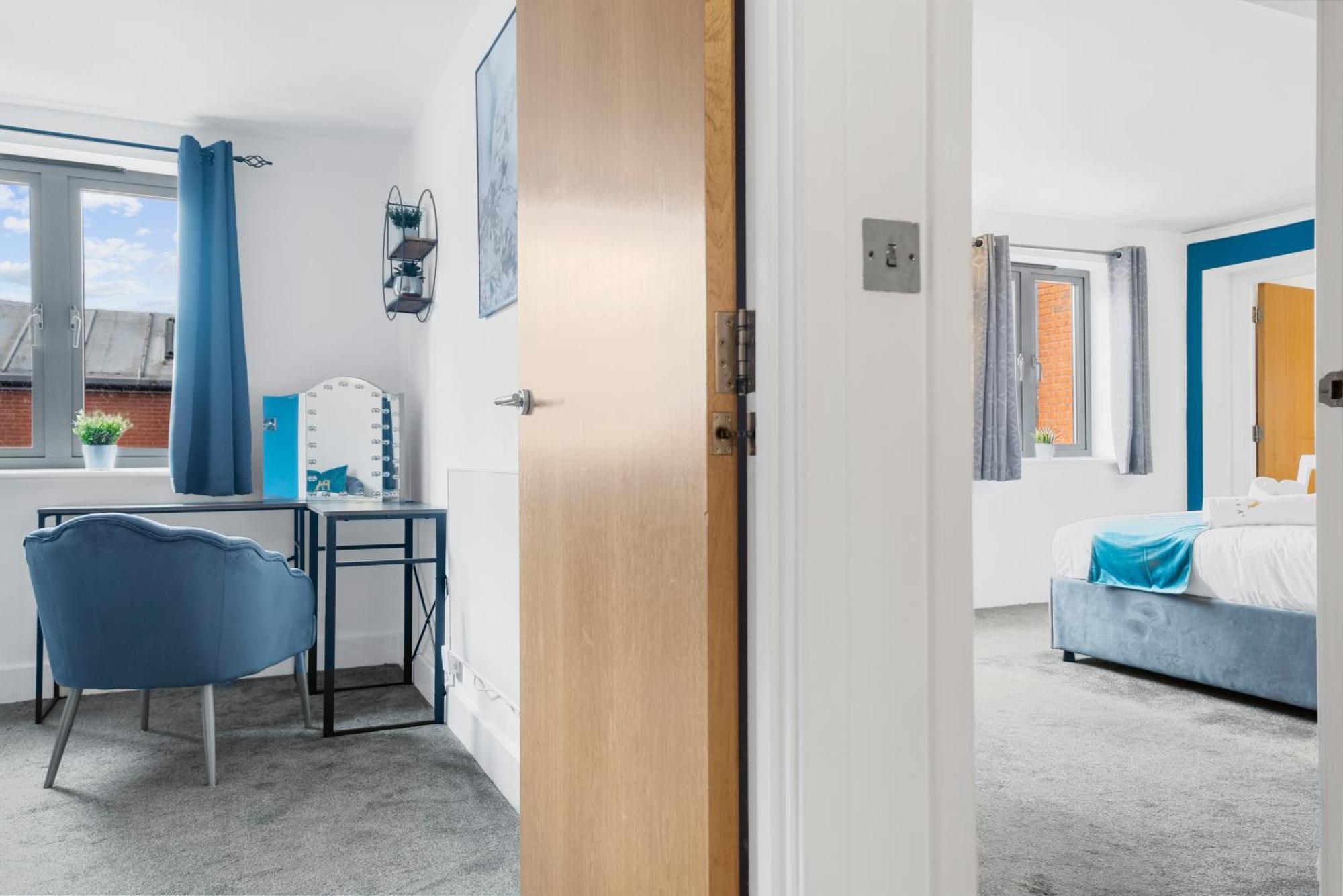 Pluxa Globe - Spacious Apartment In Jq With Parking เบอร์มิงแฮม ภายนอก รูปภาพ